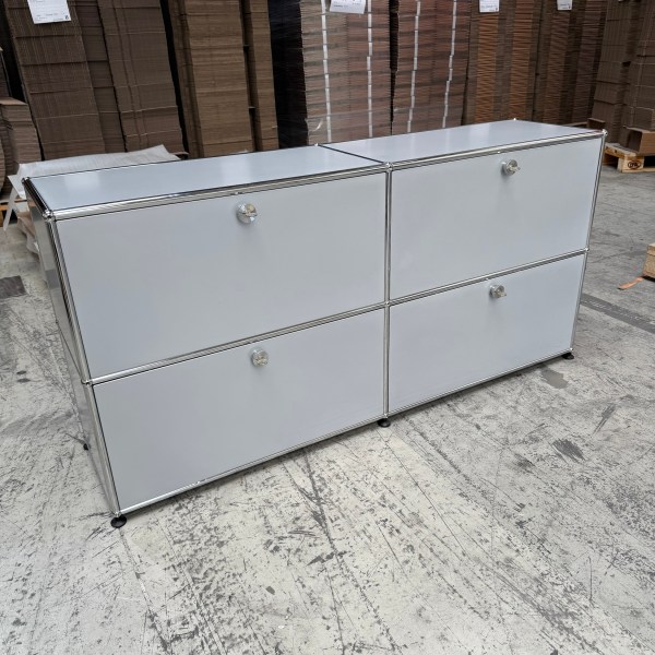 USM Haller Regal 2x2 Mattsilber